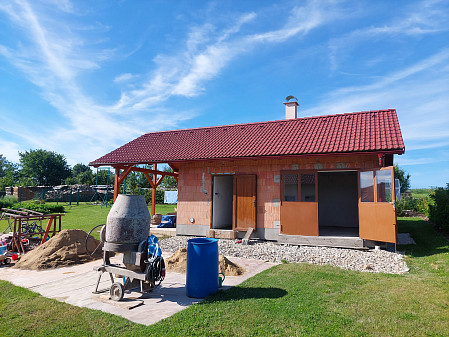 Izolace stropu zděného zahradního domku v Dačicích